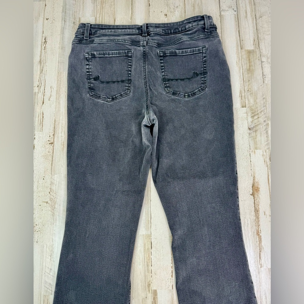 Women's M Jeans by Maurices mid-rise bootcut black jeans size 16R - Picture 10 of 11